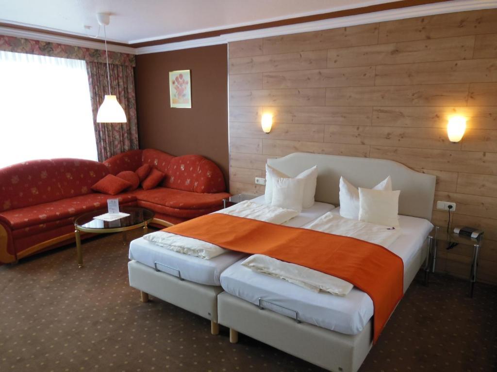 Parkhotel Tannenhof Oy-Mittelberg Room photo